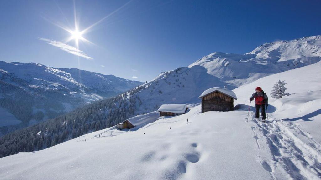 Apartments Emma, Zillertal, Tirol Kaltenbach Eksteriør billede